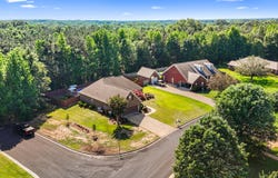 3187 Summerlin Dr, Belden, MS 38826