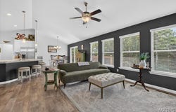 617 Autumn Crest Drive, Troy, MO 63379