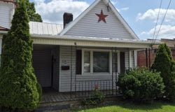 416 Commercial Ave, Clifton Forge, VA 24422