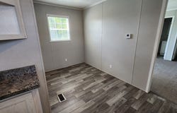 571 Delaware, Belleville, MI 48111