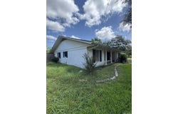 2406 BON AIRE AVE, Victoria, TX 77901