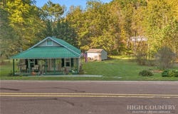 9472 N Old 16 Highway, Millers Creek, NC 28651