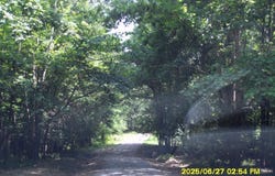5365 SARDIS Dr, Hickory Valley, TN 38068