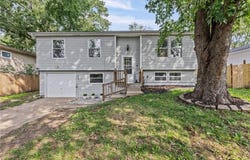 108 W McDonald Street, Edgerton, KS 66021