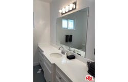 2609 Ocean Front Walk, Venice, CA 90291