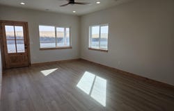 520 E Devisadero St, Reardan, WA 99029