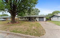 718 Morrison Place, Springdale, AR 72762