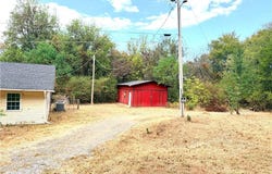 400 Chickasaw ST, Poteau, OK 74953