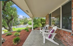 2516 Roundhill Dr, Alamo, CA 94507