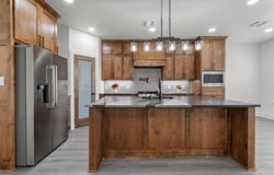 302 Johnson Street, McGregor, TX 76657