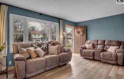 1232 E Hulse St, McPherson, KS 67460