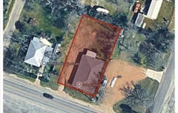 608 4th Street, Blanco, TX 78606