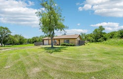 101 Brown St, Elgin, TX 78621
