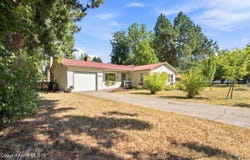 521 S Olive Ave, Sandpoint, ID 83864