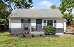 6840 E 139th Street, Grandview, MO 64030
