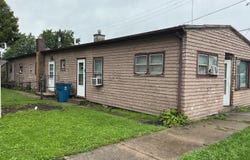 3412 Emerald Avenue, Steger, IL 60475
