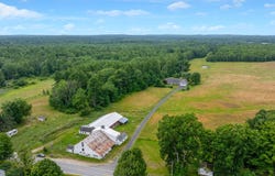 701 River Road, Buxton, ME 04093