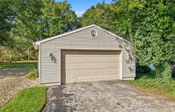 332 Caroline Avenue, Hubbard, OH 44425