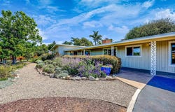 1642 York Dr, Vista, CA 92084