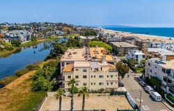 6202 Pacific Ave, Playa Del Rey, CA 90293