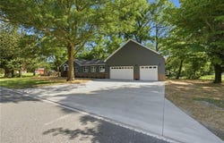 3504 Old Mill Road, Chesapeake, VA 23323