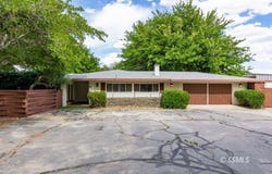 1430 N Indian Wells St, Ridgecrest, CA 93555
