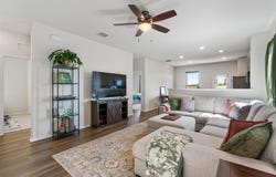 715 Papaya Dr, Buda, TX 78610