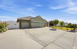 1111 Brookline Lane, Bakersfield, CA 93314