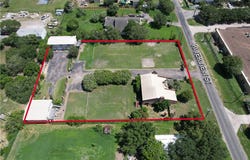 5335 E Riverview Drive, Robstown, TX 78380