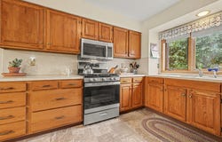 3114 Maple Villa Drive SE, Grand Rapids, MI 49508