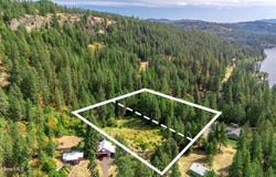 27630 S Lacon Ln, Harrison, ID 83833