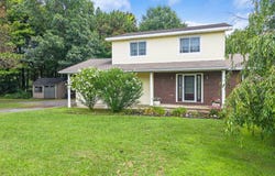 407 Hidley Road, Wynantskill, NY 12198