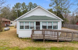 406 Howard Street, Columbia, NC 27925