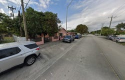 890 E 28th St, Hialeah, FL 33013