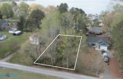 .33 Highview Drive, Gloucester, VA 23061