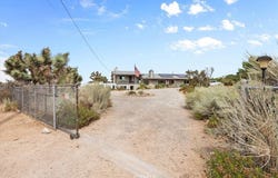 8757 Pacific, Phelan, CA 92371
