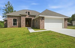 103 Friend Rd, Hattiesburg, MS 39402