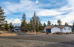 15707 Lakeside Drive, Weed, CA 96094