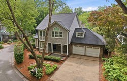 2204 Oxford Hills Drive, Raleigh, NC 27608