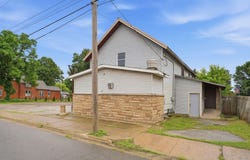 31011 M 60, Leonidas, MI 49066