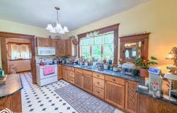 1440 170th Street, Hampton, IA 50441