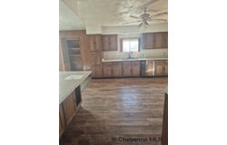 336 CRIBBON AVE, Cheyenne, WY 82007