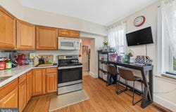 38 N MAIN ST, SPRING CITY, PA 19475