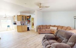 376 W Johnson Dr, Kanab, UT 84741
