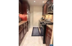 2 Horizon, Fort Lee, NJ 07024