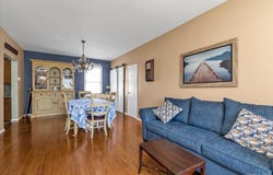 1118 W Broadway, Hewlett, NY 11557