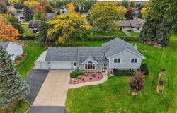 N9653 GINA Drive, APPLETON, WI 54915