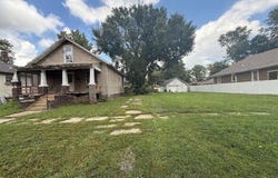2516 Pine Avenue, Mattoon, IL 61938