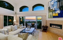 24518 Vantage Point Ter, Malibu, CA 90265