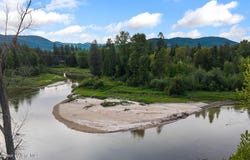 386 Hummingbird Dr, Sandpoint, ID 83864